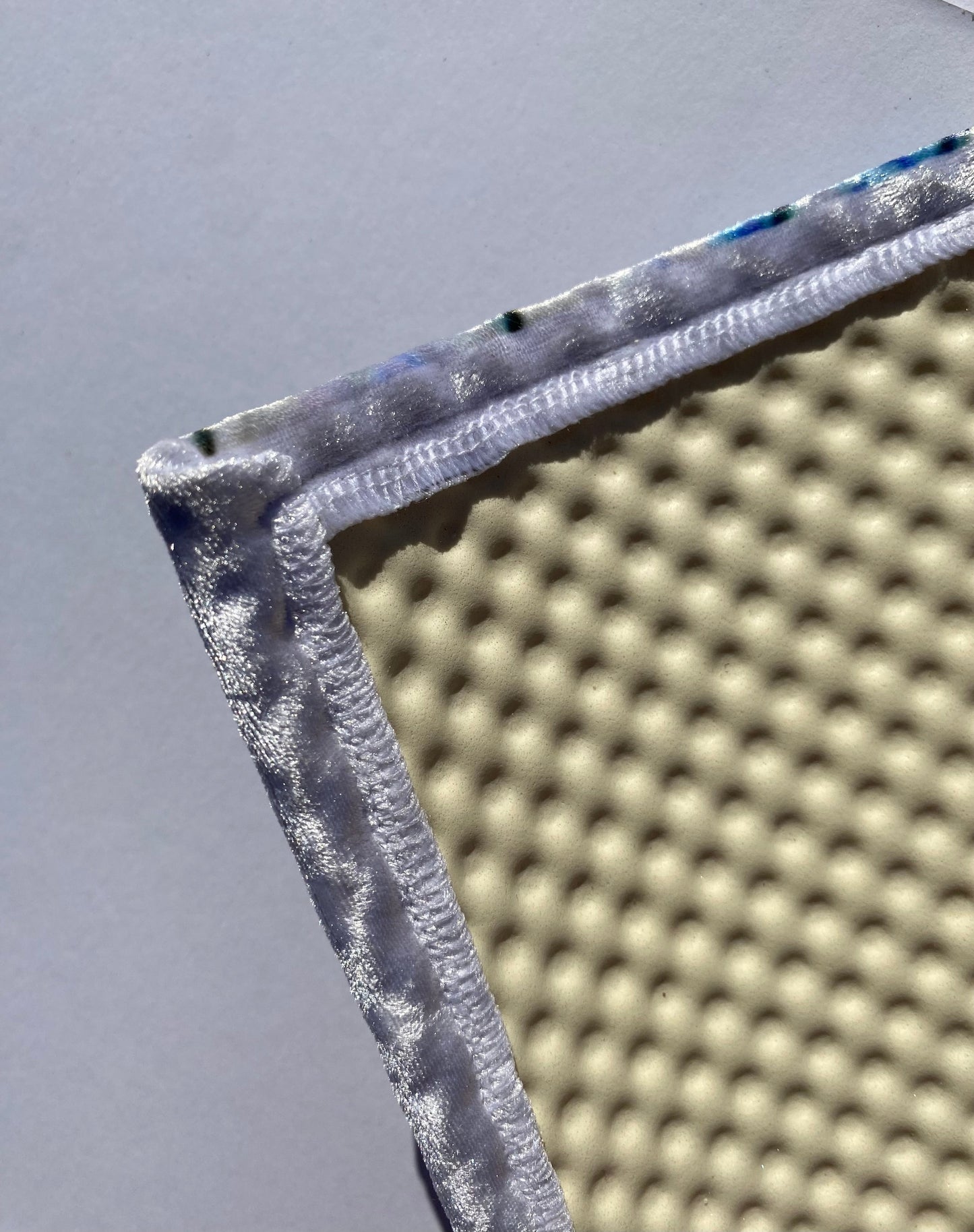 Sumptuous Soft Velvet Shimmer Indoor Rug – Alpaca Edition